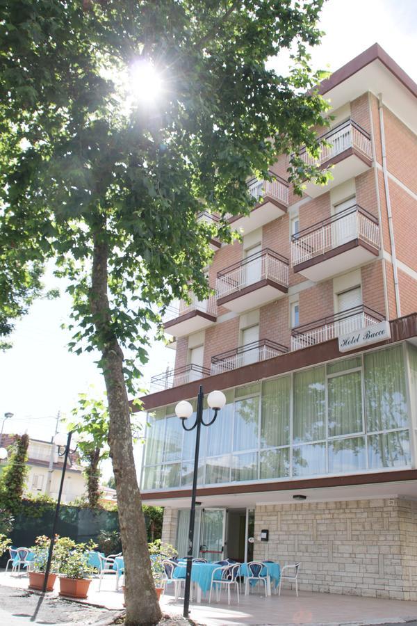 Hotel Bacco Rimini Extérieur photo